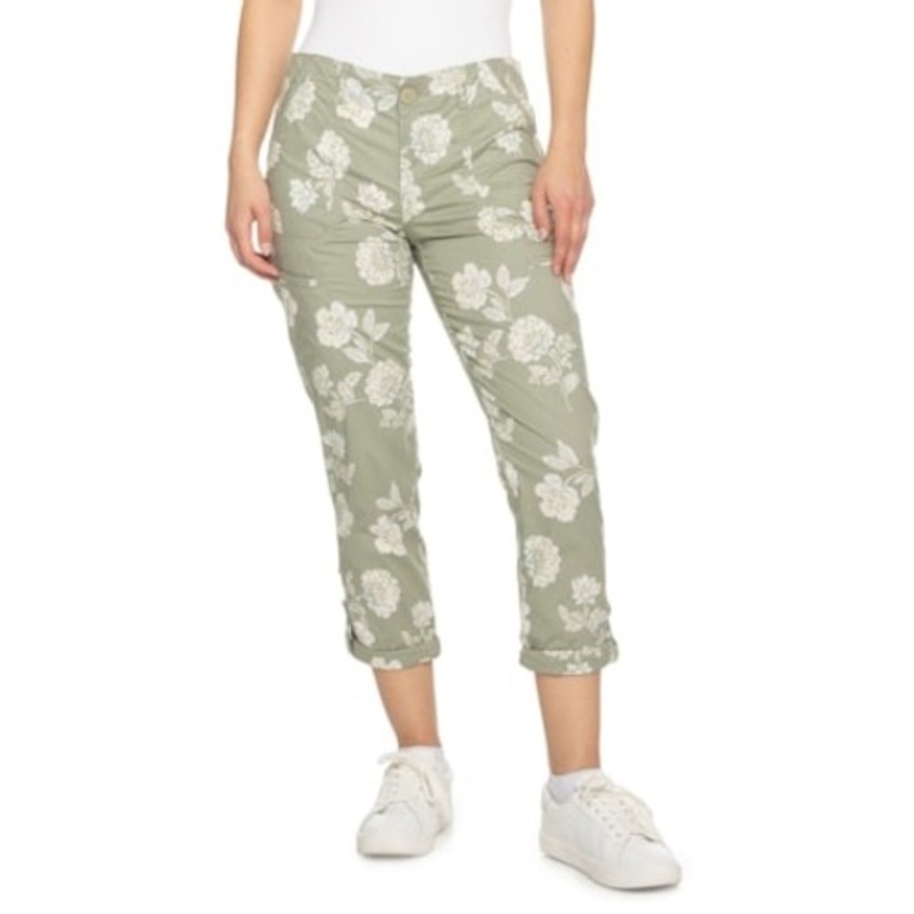 (B6) Democracy Flex-ellent Floral Utility Pants Sage Green Cropped 12 B2036HVEXX